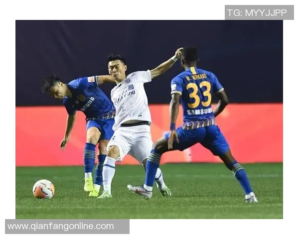 2018年苏宁与申花激战回顾两队巅峰对决再现足球魅力与激情