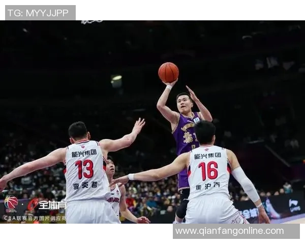 北控与广州精彩对决视频集锦回顾赛场瞬间与精彩进球时刻