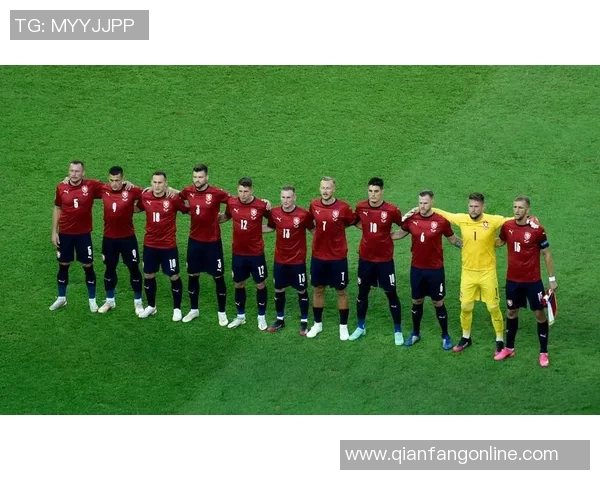 丹麦与瑞士足球历史交锋记录分析及战绩回顾